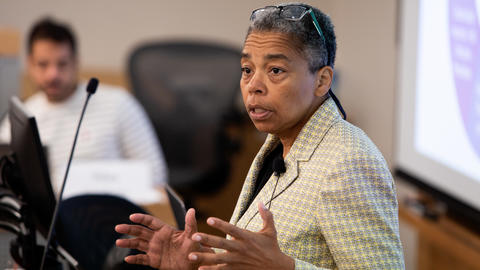 Latanya Sweeney teaching a class
