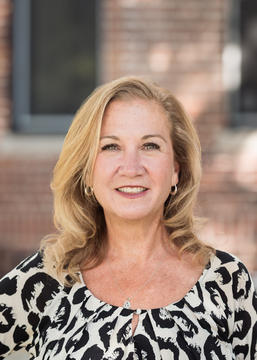 Debi Kleiman headshot